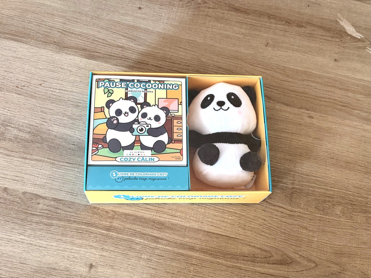 Coffret Cozy : Livre de coloriage & sa peluche panda