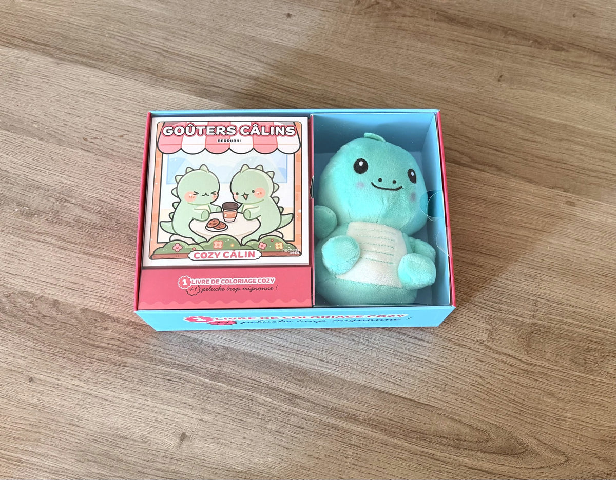 Coffret Cozy : Livre de coloriage & sa peluche dinosaure